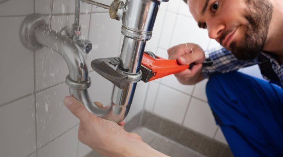 Professional clogged toilet repair services in Holliday, MO